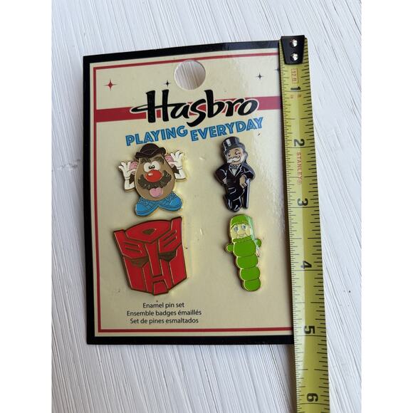 Hasbro Playing Everyday Enamel Lapel Pin Set By Funko.. New - Picture 2 of 4